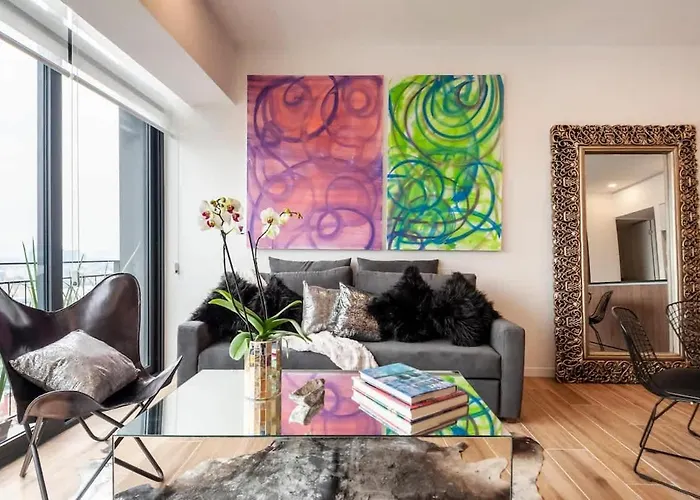 Luxury High-rise Panoramic Apartment, Polanco 3bd Holiday home *
