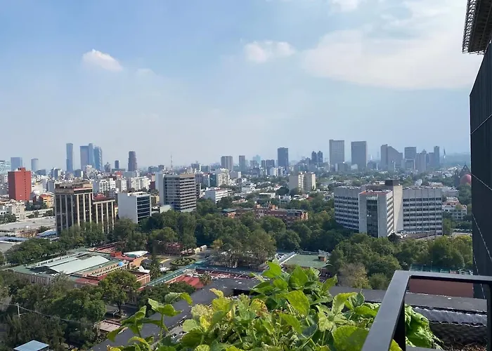 Luxury High-rise Panoramic Apartment, Polanco 3bd *