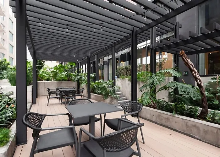 Luxury High-rise Panoramic Apartment, Polanco 3bd *
